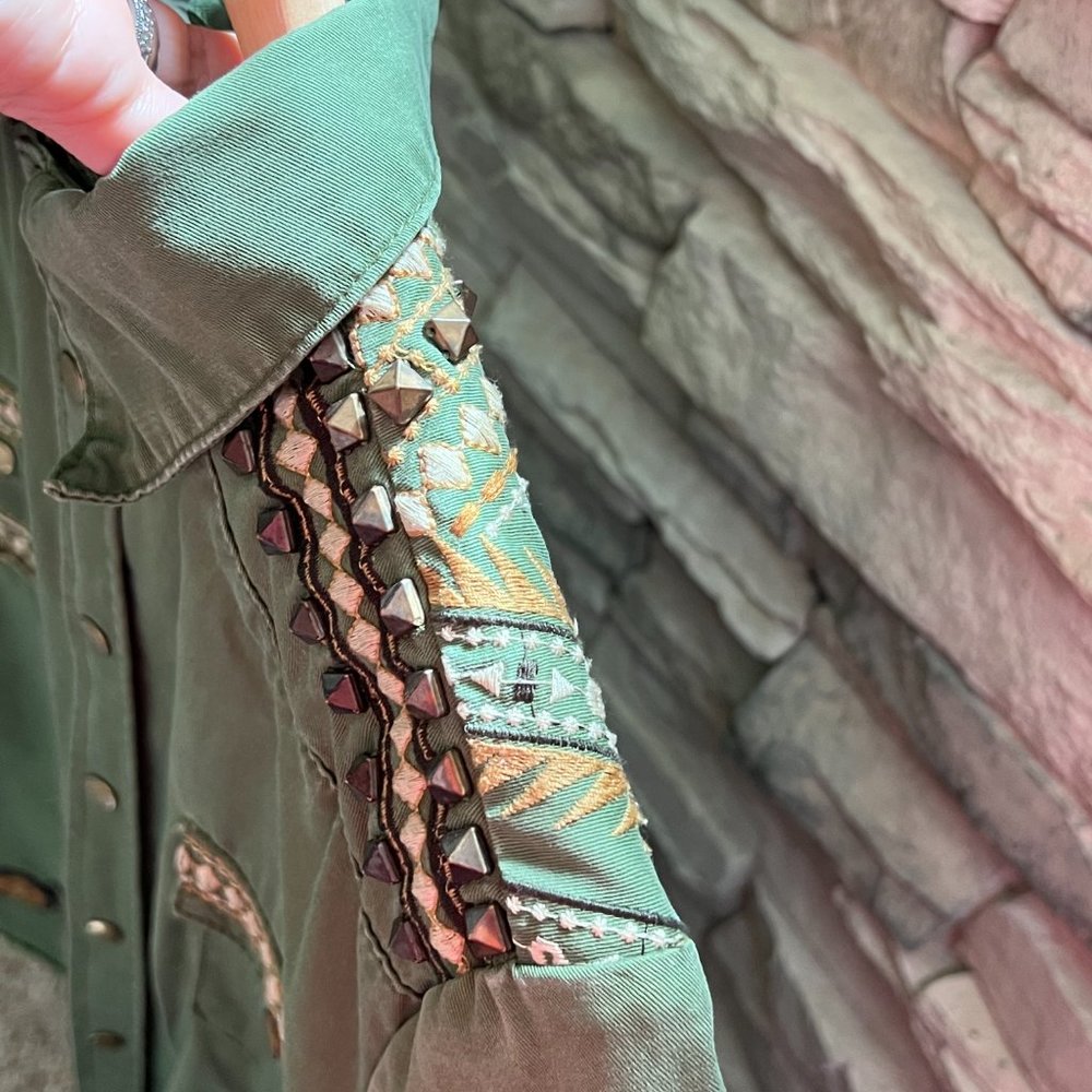 Rare Spell & The Gyspy Collective Panther Army Green Jacket Shirt Small - Picture 3 of 9